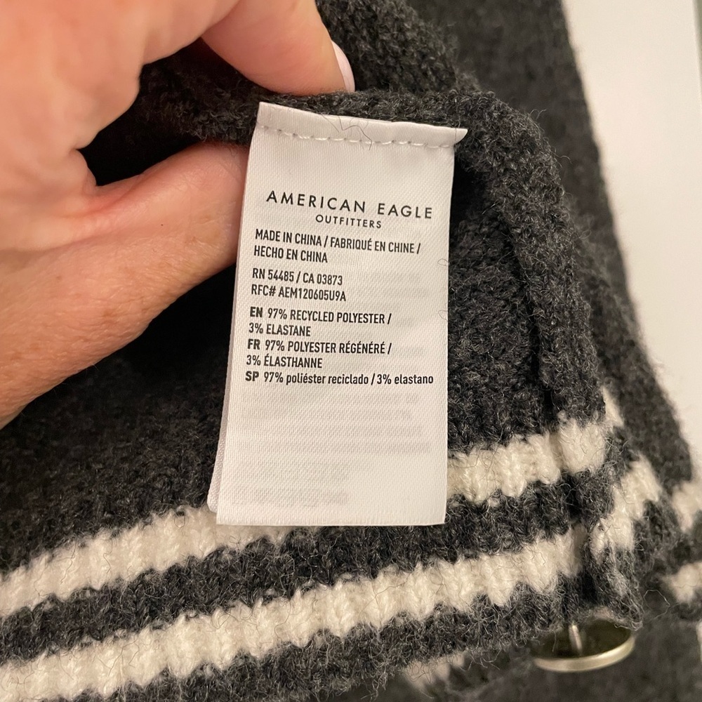 American Eagle Outfitters Whoa So Soft Crew Neck Lady Cardigan, gray/white, XS - Picture 5 of 9